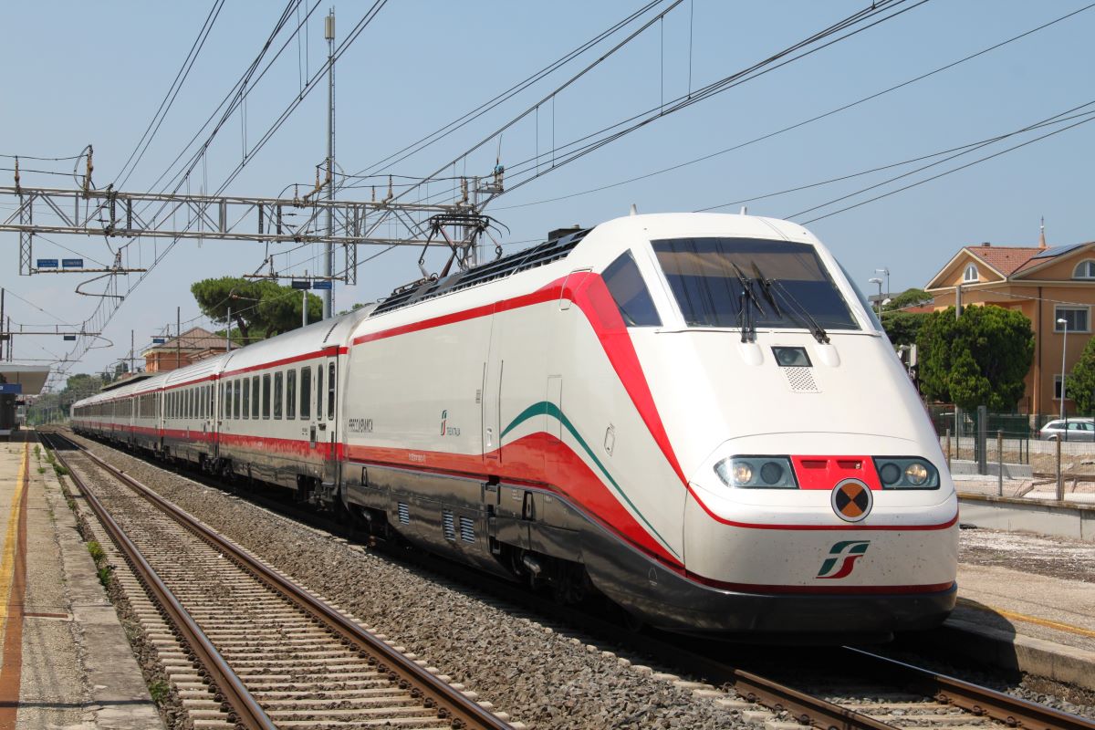 Estate difficile per i pendolari dei Castelli Romani: chiusura delle linee ferroviarie dal 23 luglio al 31 agosto