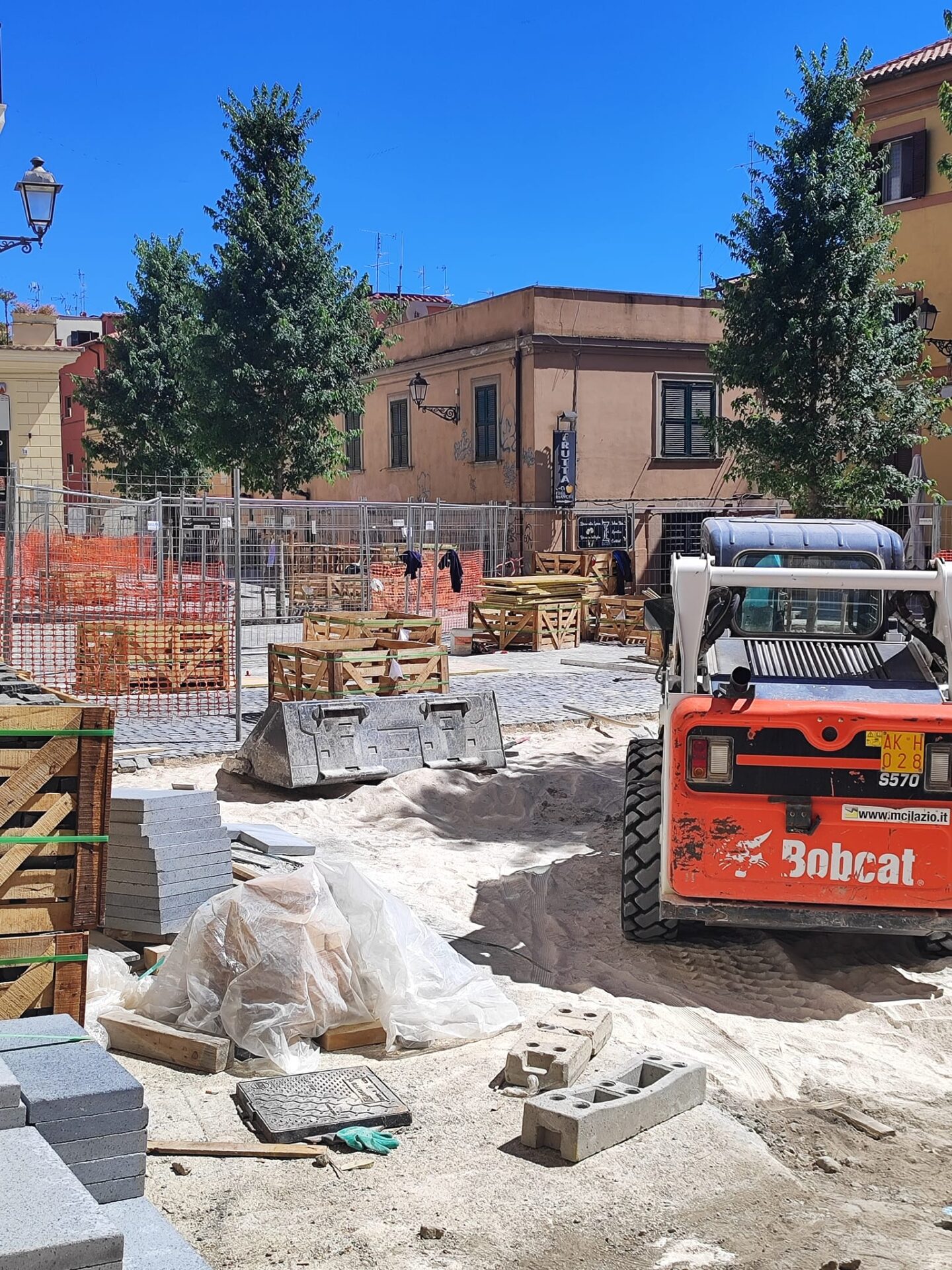 Ancora cantieri e ristrutturazioni in corso ad Albano Laziale. L'aggiornamento del sindaco Borelli