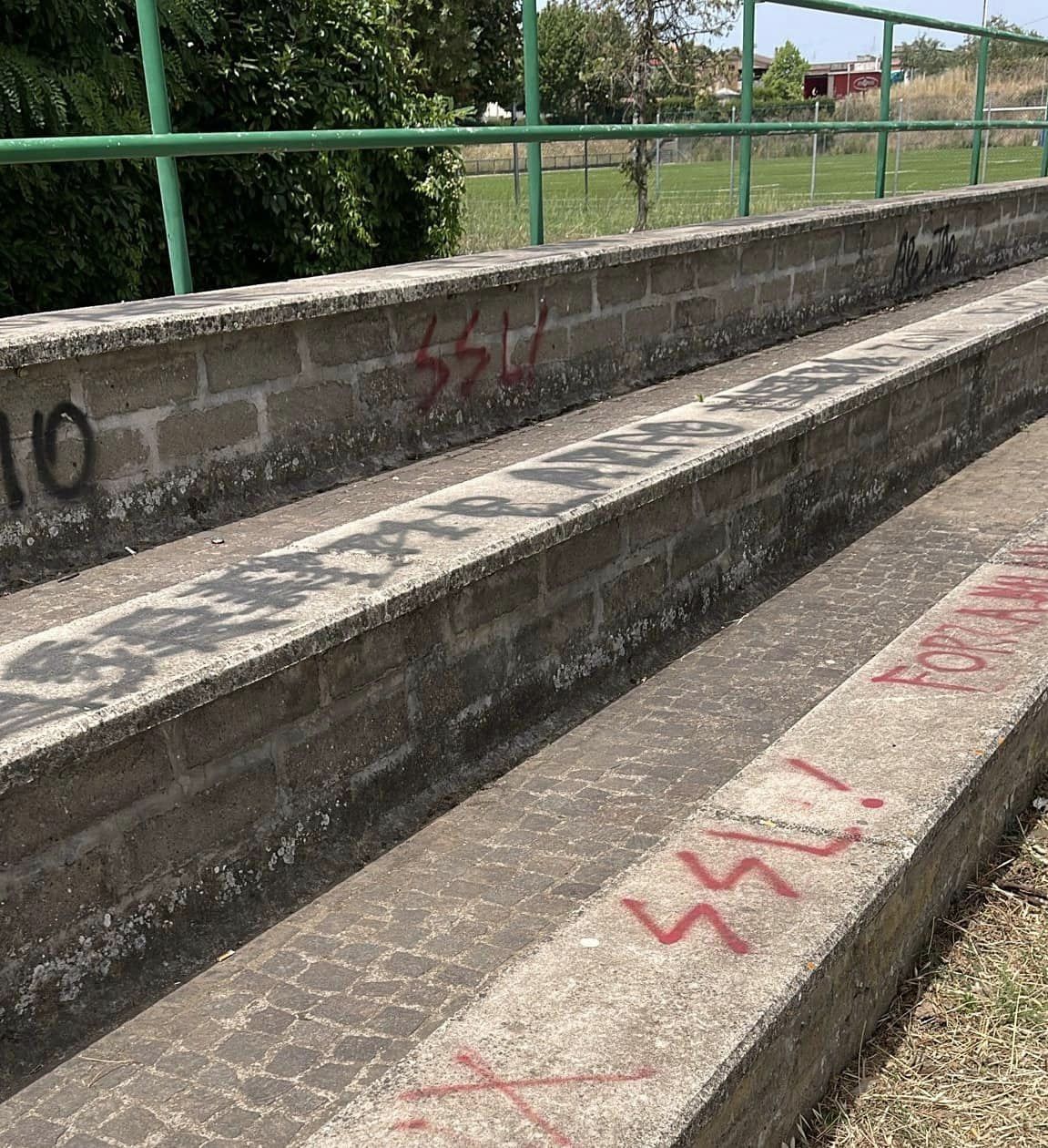 Ennesimo episodio di vandalismo a Lanuvio. Il Sindaco: "Non consentiremo più a nessuno di farla franca"