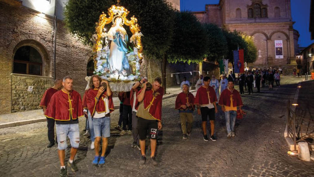 Processione del Simulacro dell'Assunta a Monte Compatri