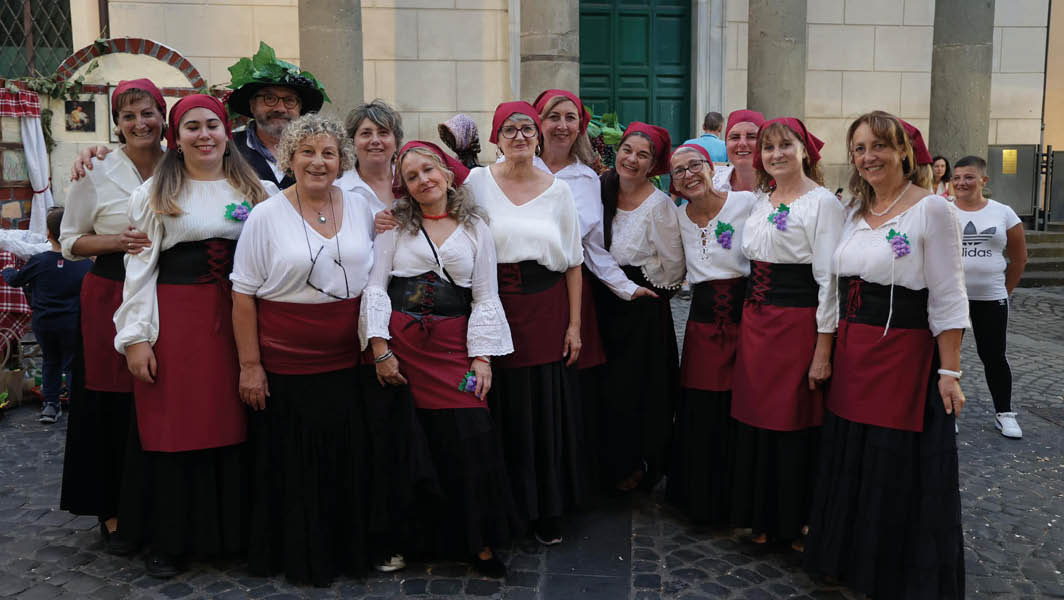 Donne della Festa dell'Uva e dei Vini