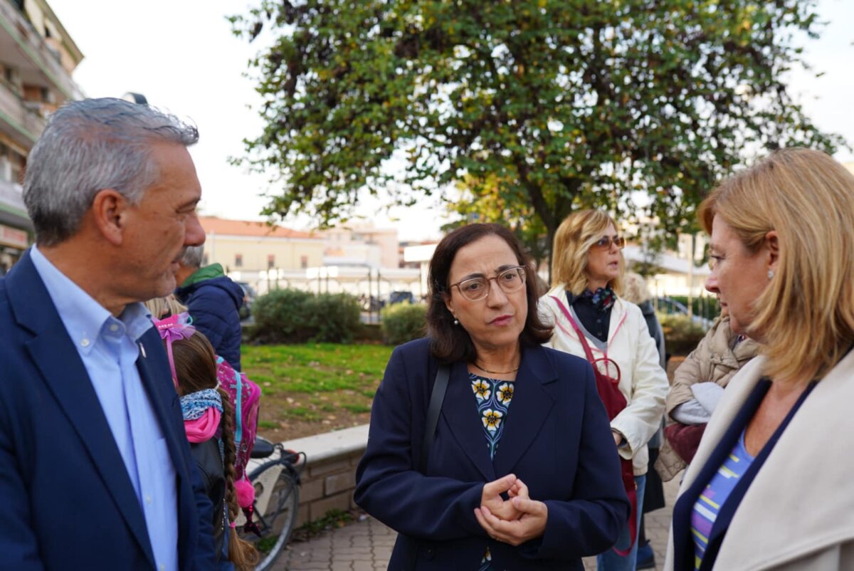 Cerimonia di commemorazione per la maestra Paola Iannamorelli presso la scuola Paola Sarro di Ciampino