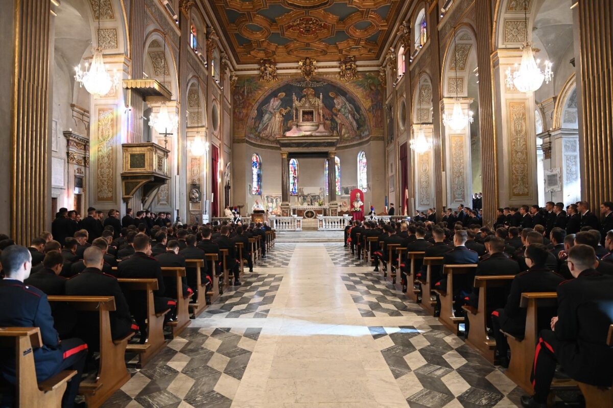 Celebrazione Virgo Fidelis, patrona dell'Arma dei Carabinieri, a Velletri