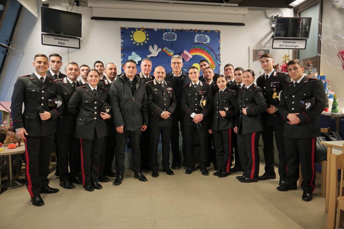 Donazione degli Allievi Carabinieri all'Ospedale Pediatrico Bambino Gesù